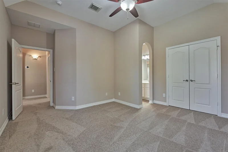 8969 Crighton Crossing Drive, Conroe, Texas, United States. - Photo 33