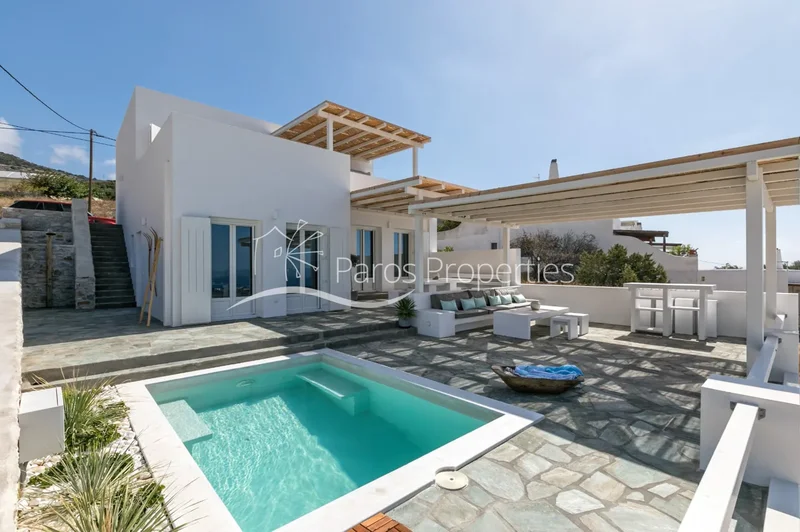 Exquisite fully furnished and equipped 2 master bedroom villa with panoramic coastal views.