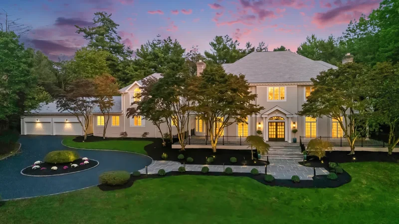 10 Cooper Road, Scarsdale, NY 10583, Scarsdale, New York, United States. - Photo 47
