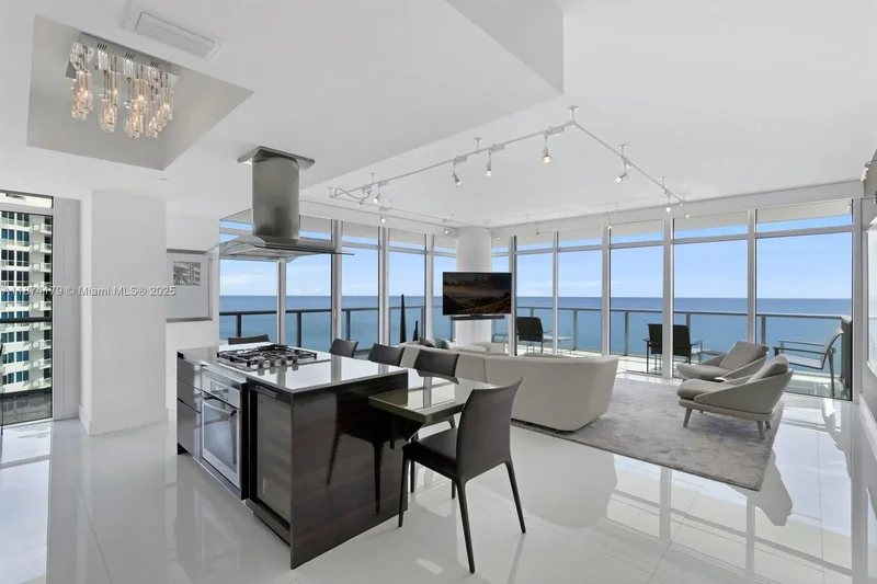 3737 Collins Ave S-1501, Miami Beach, Florida, United States. - Photo 7