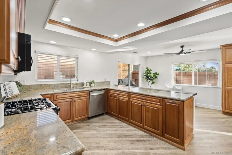 1918 Odell Cir, Vista, California, United States. - Photo 51