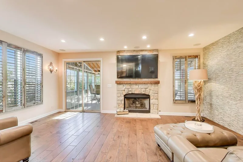 2531 Violet Street, Glenview, Illinois, United States. - Photo 25