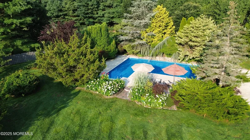 5 Lucas Lane, Millstone, NJ 08510, Millstone, New Jersey, United States. - Photo 9