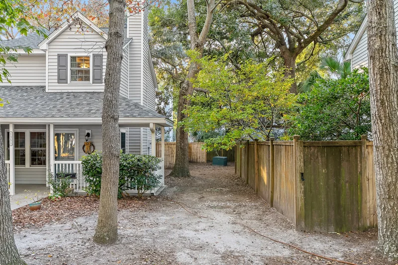 1351 Cassidy Court B, Mount Pleasant, SC 29464, Mount Pleasant, South Carolina, United States. - Photo 23