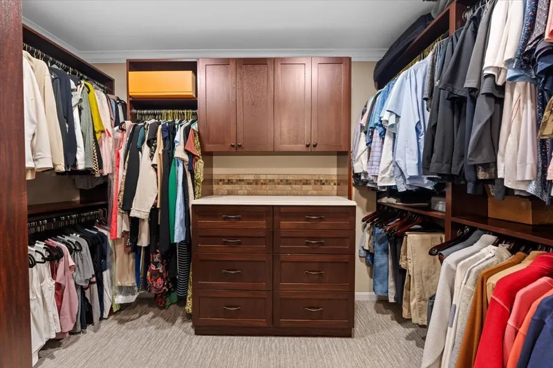 2459 Emerson Lane, Naperville, IL 60540, Naperville, Illinois, United States. - Photo 26