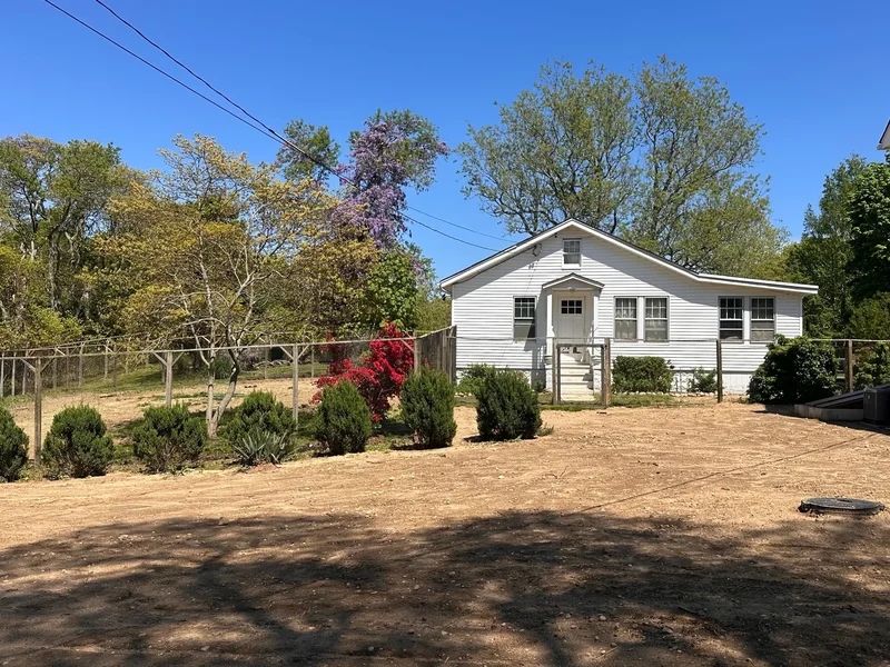 15A/15 & 13 S Menantic Road , Shelter Island Heights, NY 11964, Shelter Island, New York, United States. - Photo 3