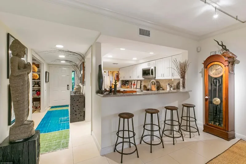 2735 Polo Island Drive, Wellington, Florida, United States. - Photo 12