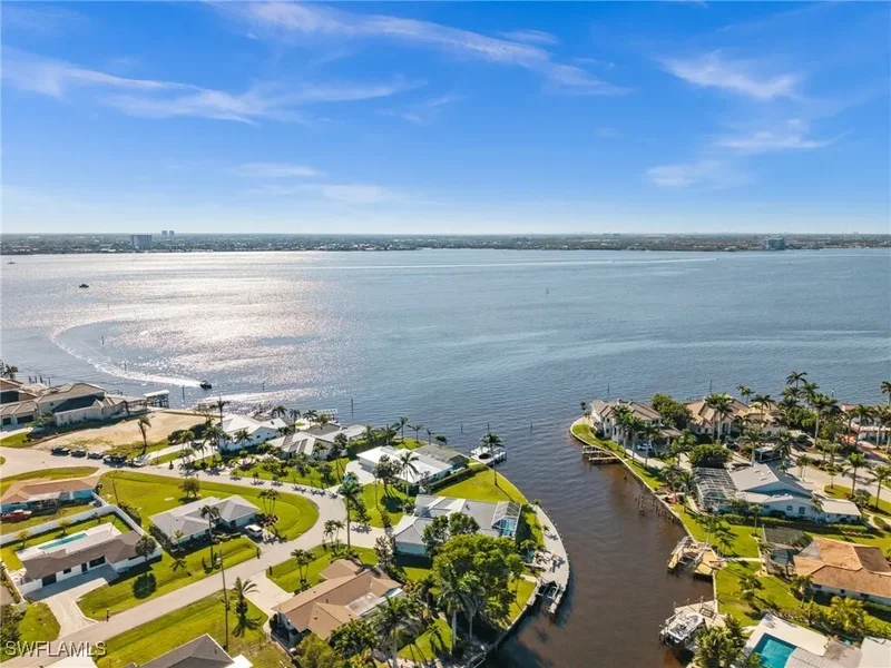 1600 Edith Esplanade, Cape Coral, FL 33904, Cape Coral, Florida, United States. - Photo 30