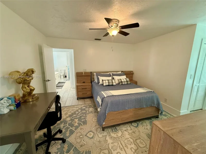 14984 Roan Ct, Wellington, FL 33414, Wellington, Florida, United States. - Photo 6