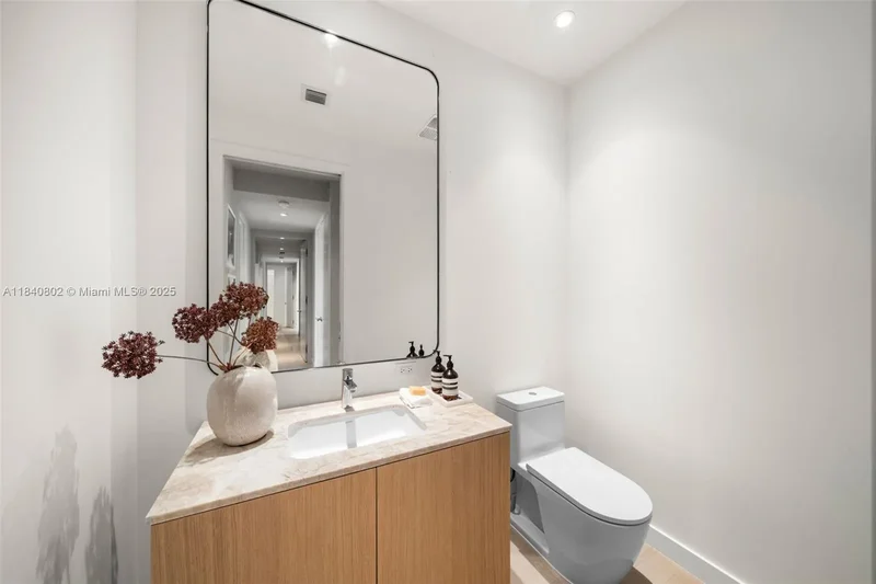 501 West Ave, Miami Beach, Florida, United States. - Photo 69