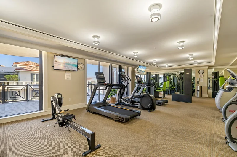 50 Central Avenue , 14D, Sarasota, FL 34236, Sarasota, Florida, United States. - Photo 77