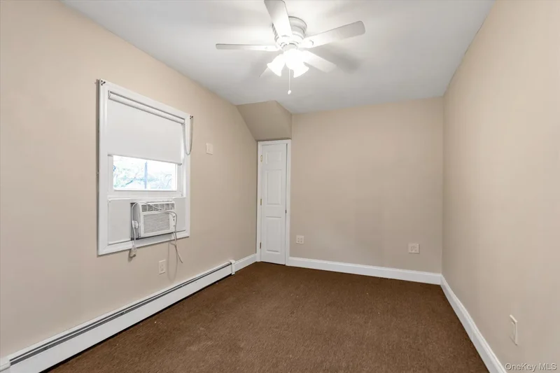 719 Lincoln Street, Baldwin, New York, United States. - Photo 8