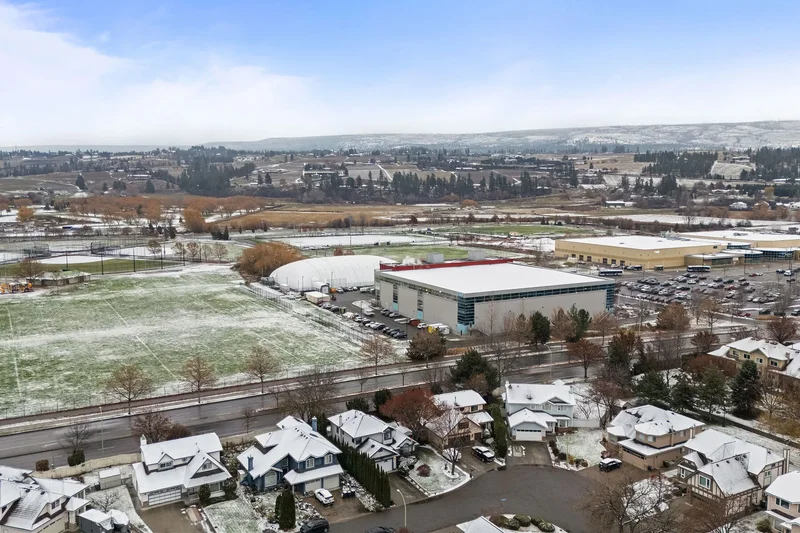 699 Saratoga Place, Kelowna, BC V1W 2Z6, Kelowna, British Columbia, Canada. - Photo 14
