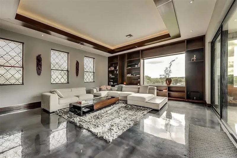 8542 Meadowbrook Drive, Fort Worth, TX 76120, Fort Worth, Texas, United States. - Photo 20