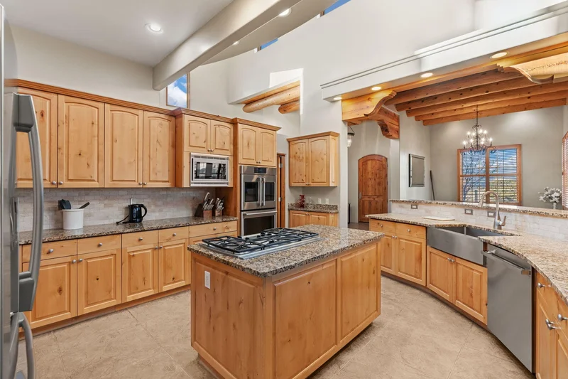 8800 Beverly Hills Avenue NE, Albuquerque, NM 87122, Albuquerque, New Mexico, United States. - Photo 30