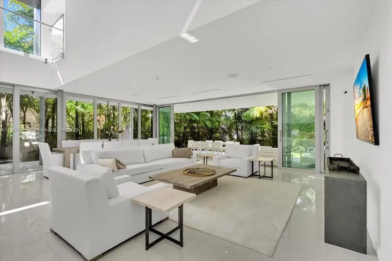 7830 Atlantic Way , Miami Beach, FL 33141, Miami Beach, Florida, United States. - Photo 21