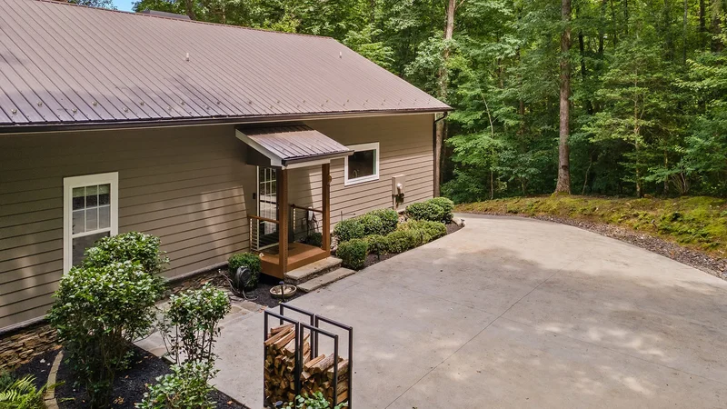 112 Springhill Lane, Clarksville, GA 30523, Clarkesville, Georgia, United States. - Photo 58