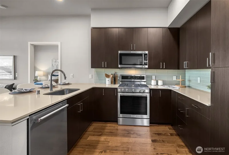 50 Pine Street #302, Edmonds, WA 98020, Woodway, Washington, United States. - Photo 12
