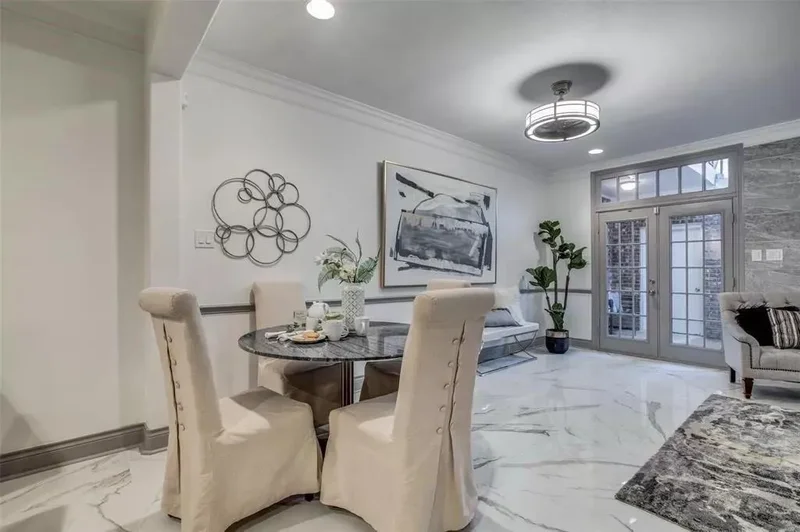 7530 Chevy Chase Drive, Houston, Texas, United States. - Photo 19
