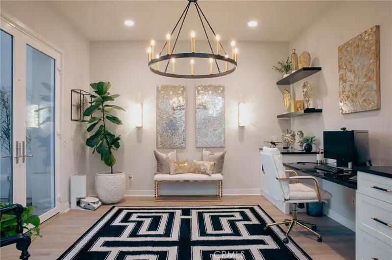 28618 Bloom, Santa Clarita, California, United States. - Photo 3