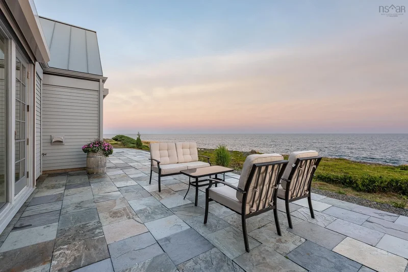 604 Middle Road, Lunenburg, Nova Scotia, Canada. - Photo 2