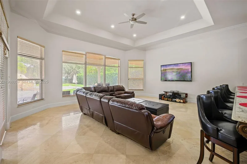 12175 SW 80th St, Miami, FL 33183, Miami, Florida, United States. - Photo 13