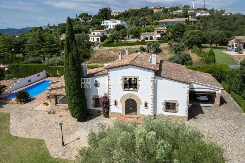 Exclusive sea-view villa in Mas Nou, Platja d’Aro: luxury, privacy and nature in perfect harmony