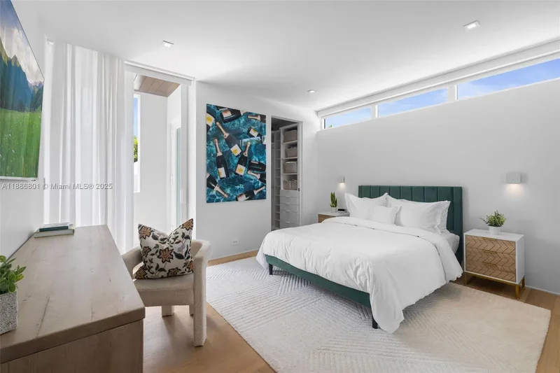 4433 N Bay Rd, Miami Beach, Florida, United States. - Photo 45