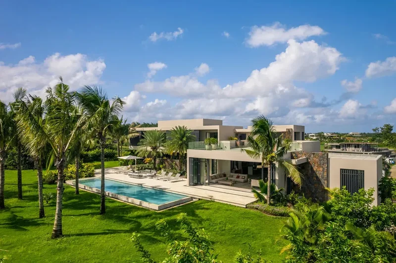 Luxury Villa at Anahita Golf Estate – Elegance, Comfort, and Breathtaking Views