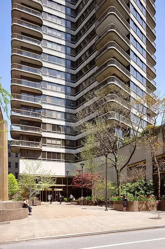 167 East 61st Street #23D, New York, New York, United States. - Photo 1