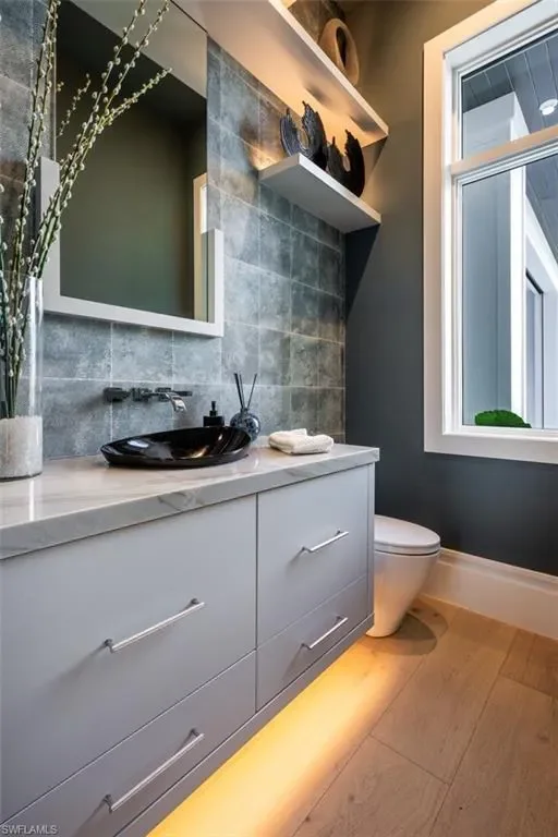 Gallery photo 9