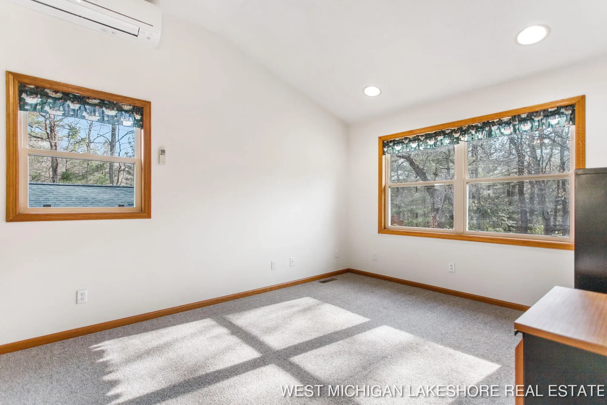Gallery photo 3