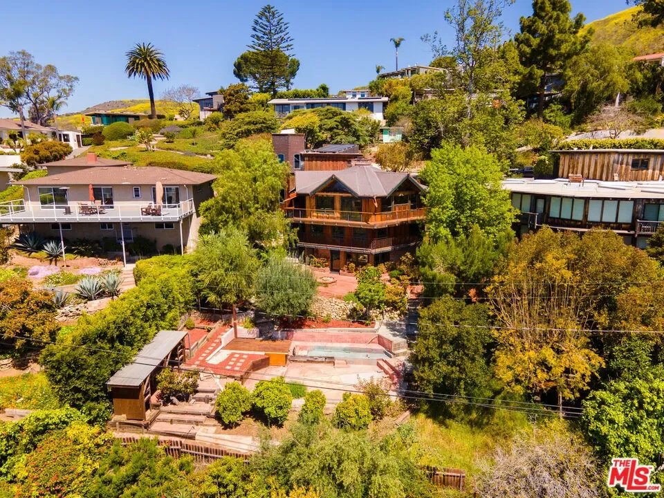 440 Mariposa Drive, Ventura, California, United States. - Photo 9