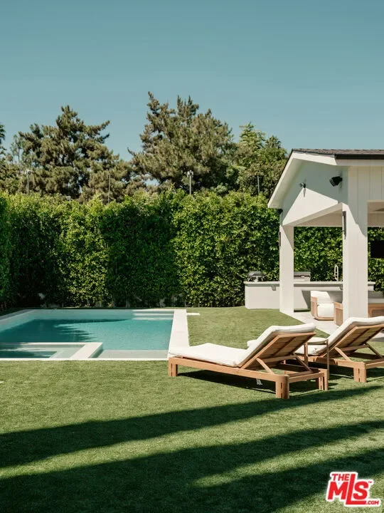17228 Otsego Street, Los Angeles, California, United States. - Photo 30