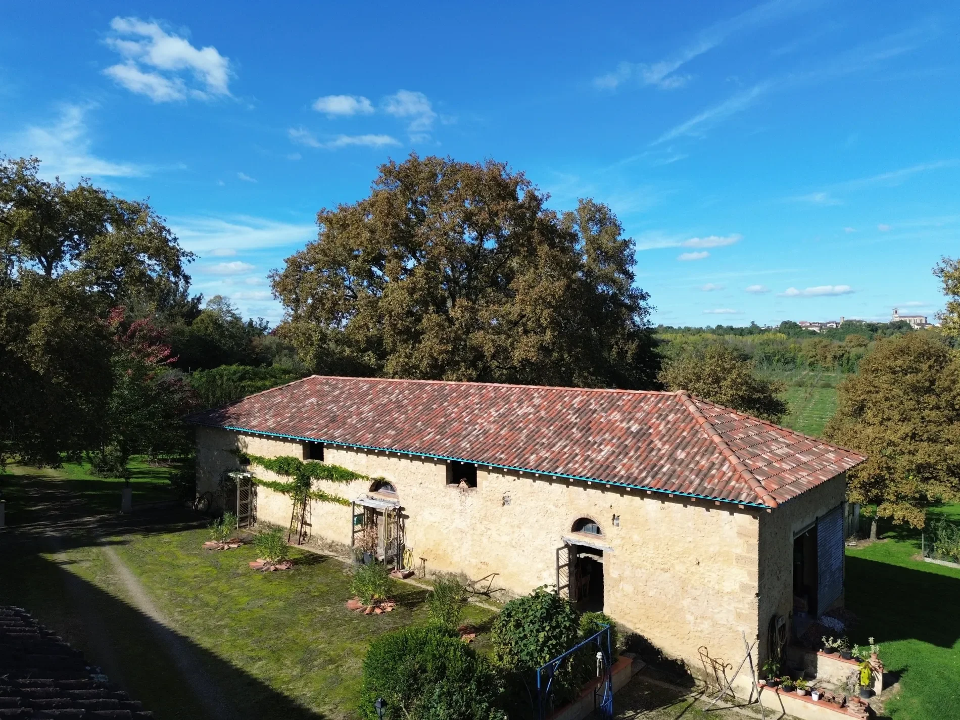 Cazaubon, Occitanie, France. - Photo 20