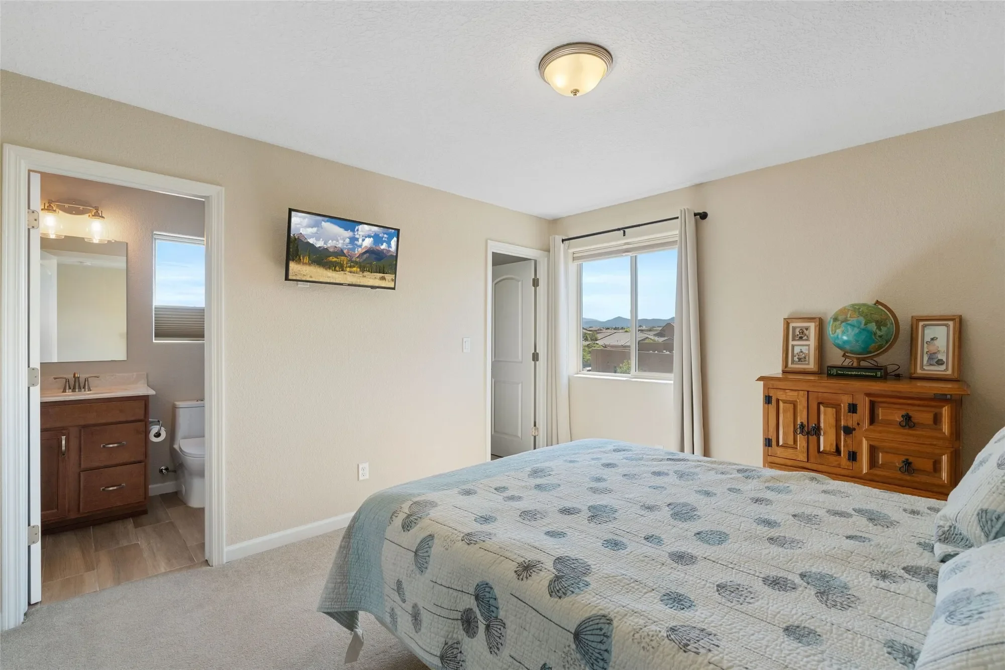 4193 Las Brisas , Santa Fe, NM 87507, Santa Fe, New Mexico, United States. - Photo 8