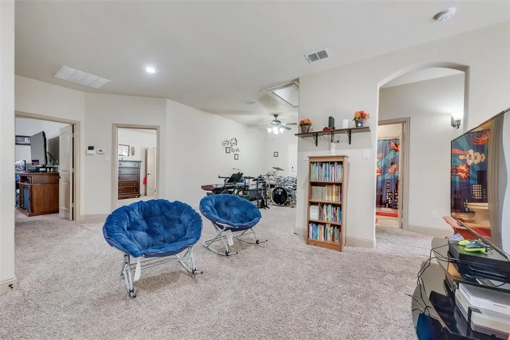 Gallery photo 2