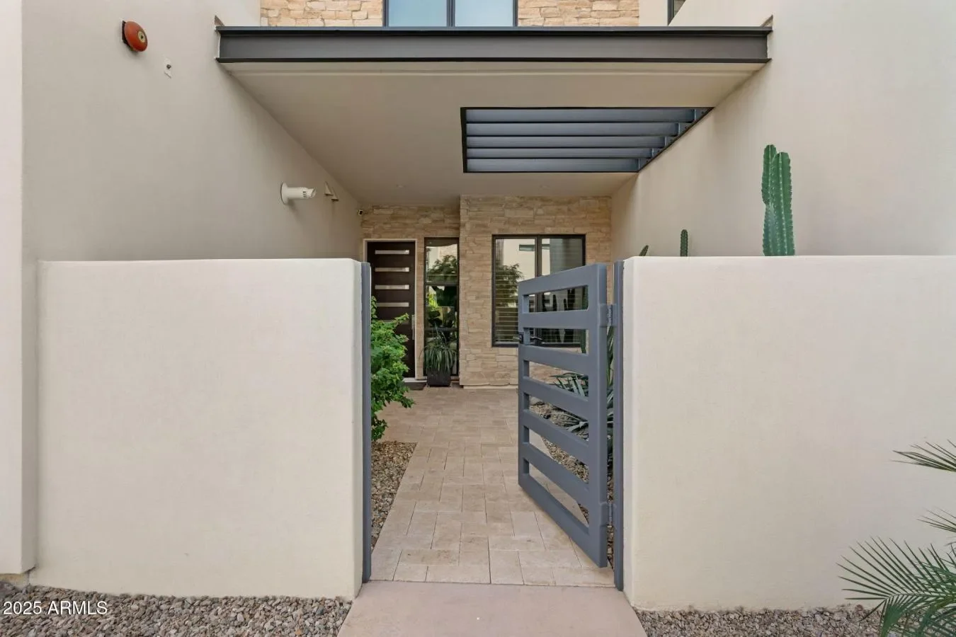 5577 E Stella Lane, Paradise Valley, Arizona, United States. - Photo 1