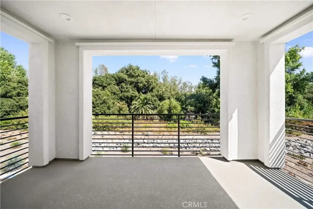 360 Riverbend, Lake Forest, California, United States. - Photo 33
