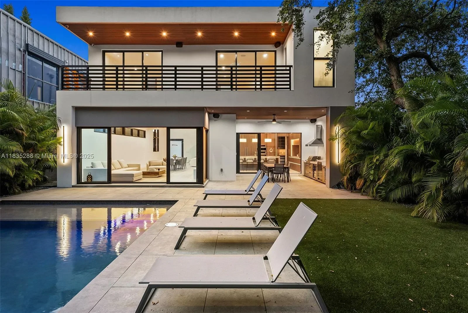 260 NW 47th St, Miami, Florida, United States. - Photo 17