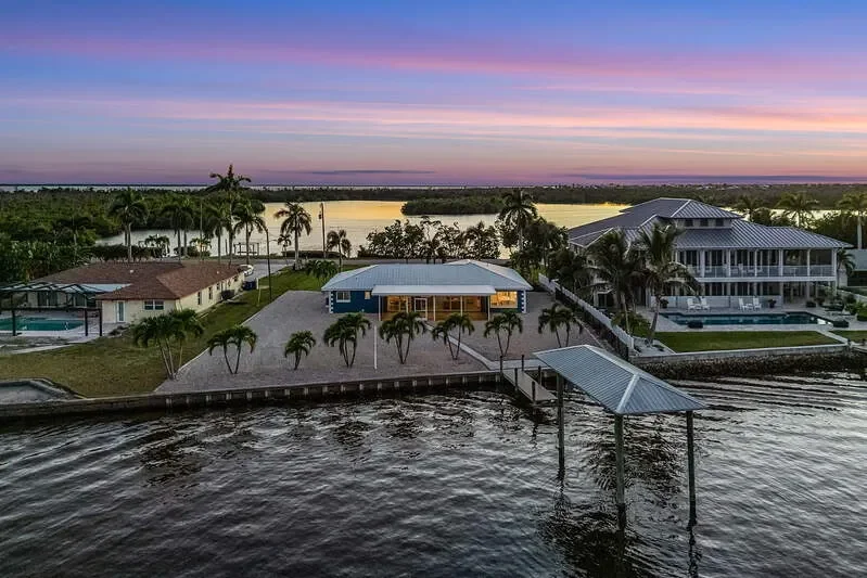 2192 8th AVE, St. James City, FL, 33956, USA, Saint James City, Florida, United States. - Photo 2
