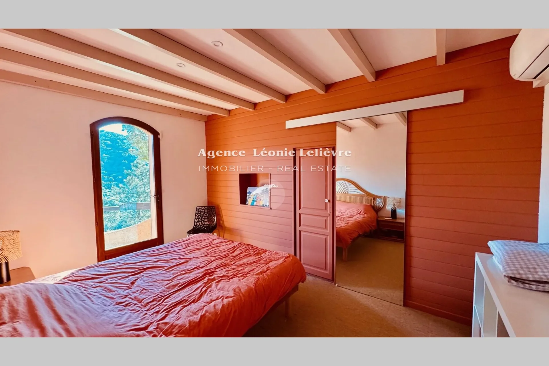 Roquebrune-sur-Argens, Provence-Alpes-Côte d'Azur, France. - Photo 12