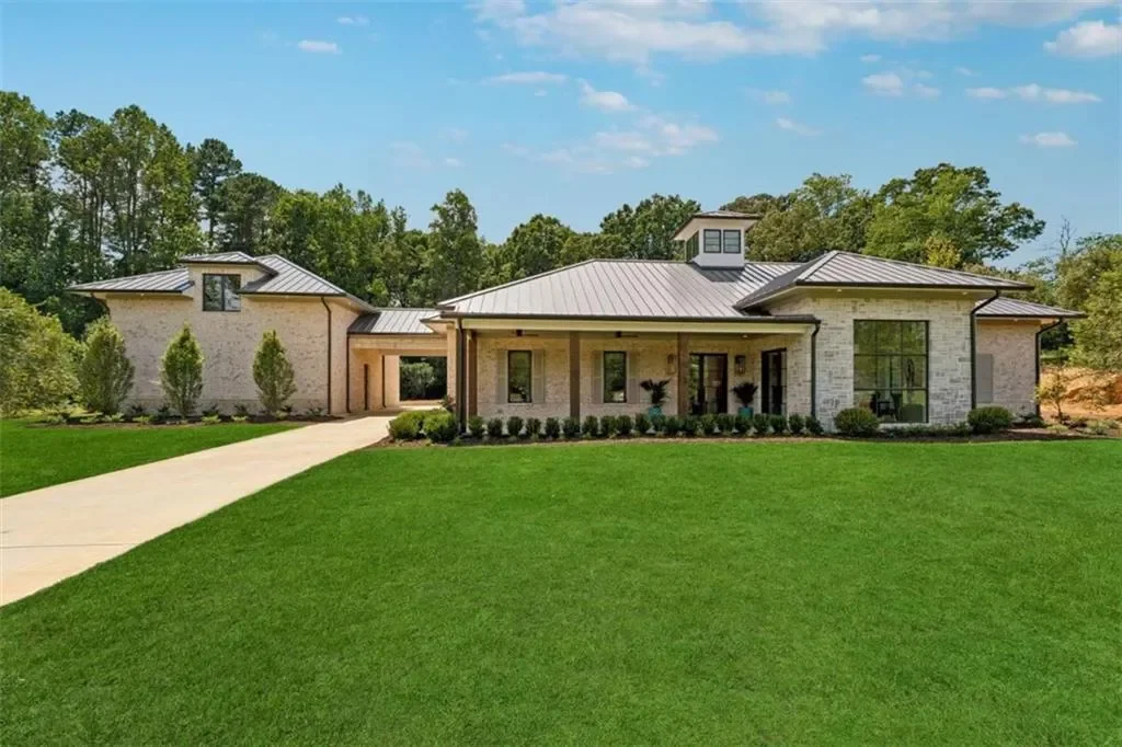 4540 Natchez Lane, Cumming, Georgia, United States. - Hero Image