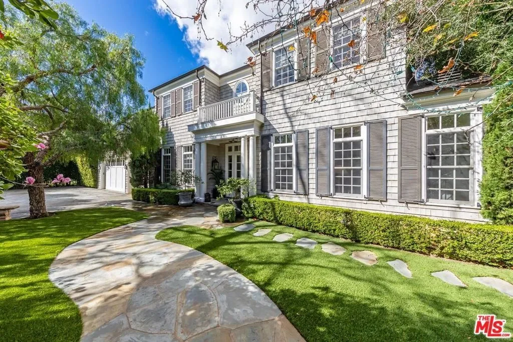 1149 Amalfi Drive, Los Angeles, California, United States. - Photo 10