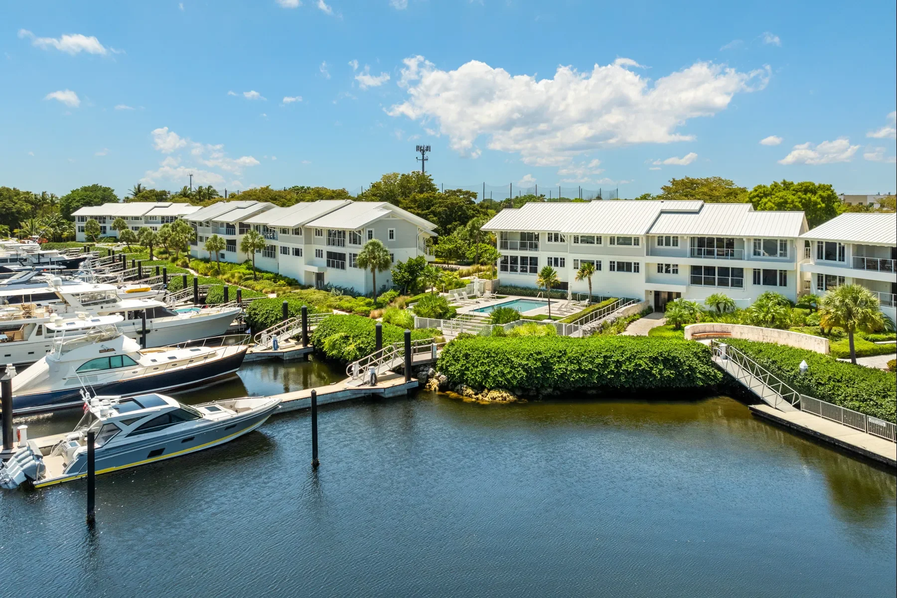 11 Marina Drive #A, Key Largo, FL 33037, Key Largo, Florida, United States. - Hero Image