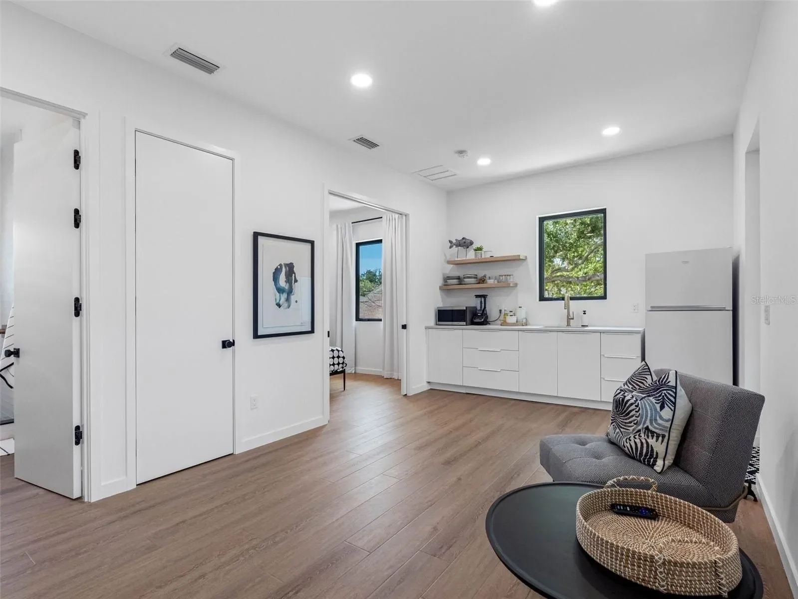 526 16TH AVENUE NE, ST PETERSBURG, FL, 33704, USA, St. Petersburg, Florida, United States. - Photo 30