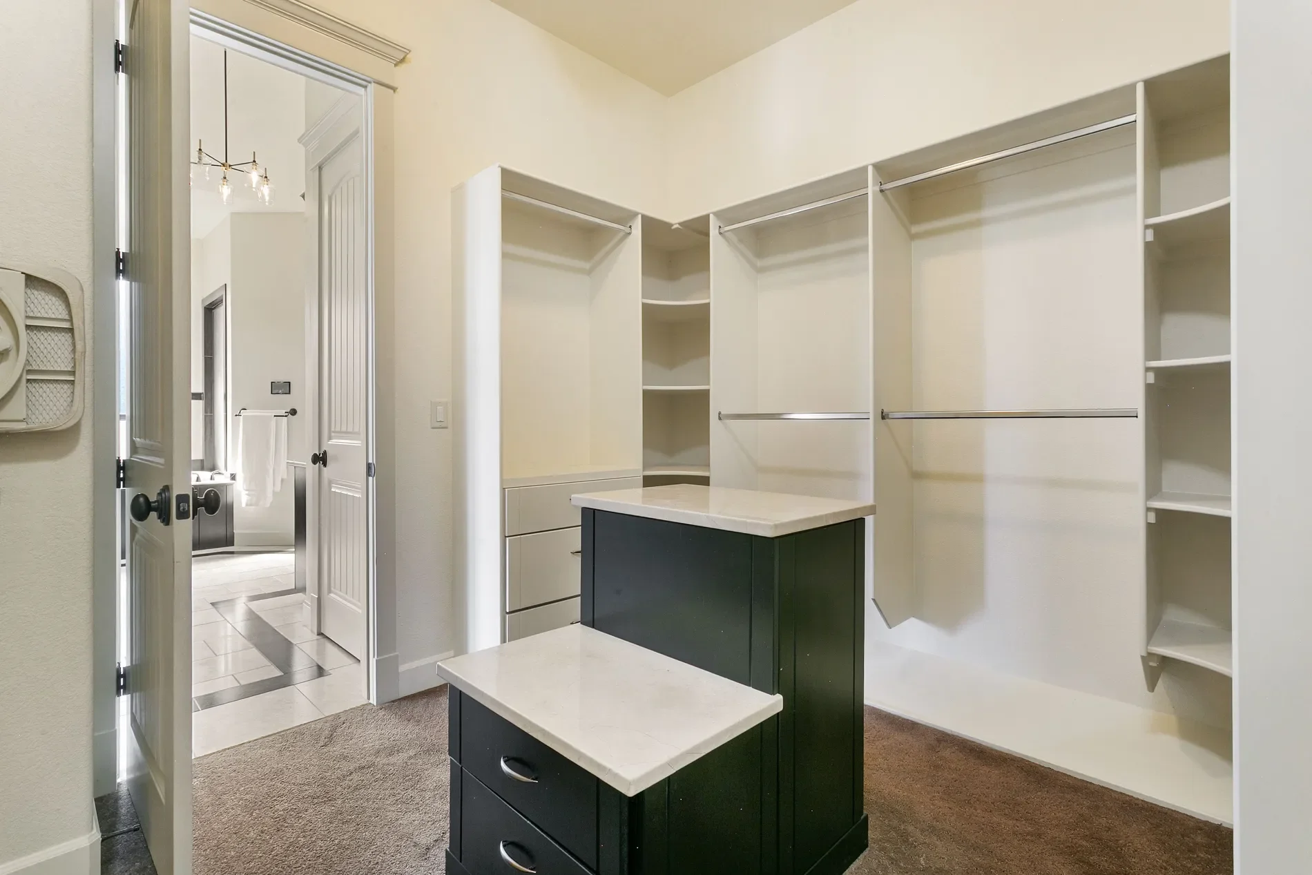 4455 Foxchase Way , Colorado Springs, CO 80908, Colorado Springs, Colorado, United States. - Photo 25