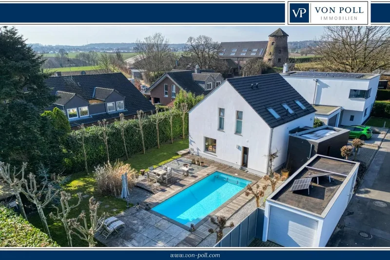 exclusive architect-designed house