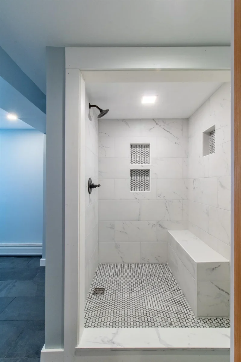 3 Bedrooms Single Family Detached