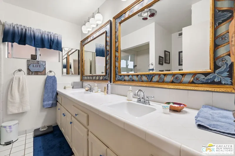 344 N Sunset Way, Palm Springs, CA 92262, Palm Springs, California, United States. - Photo 27